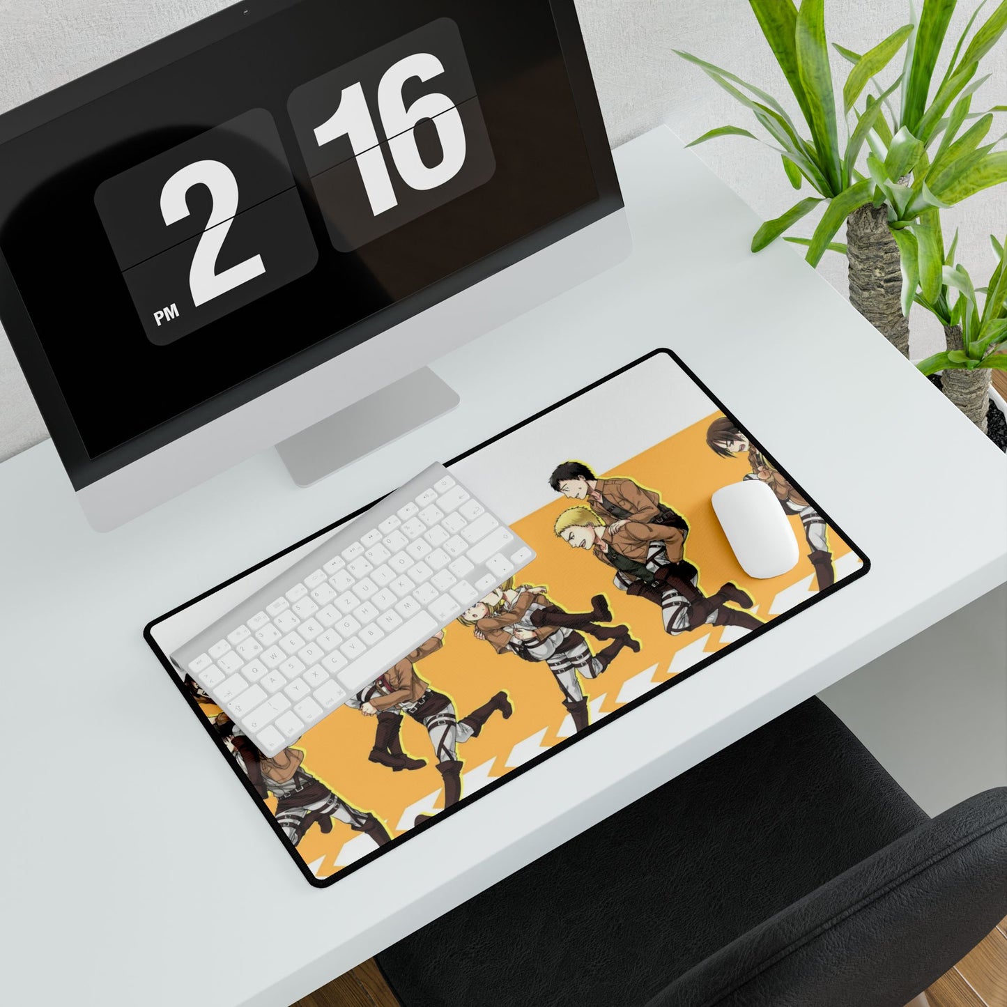 Shingeki no Kyojin - Group Shot Mouse Pad