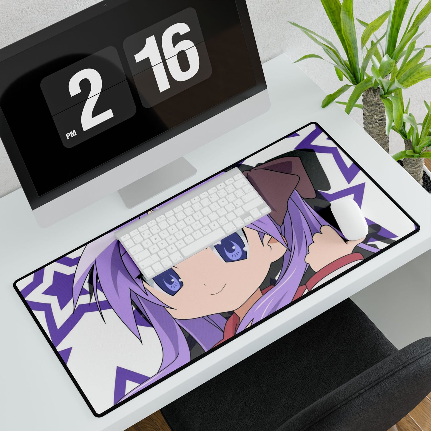 Kagami Hiiragi Mouse Pad