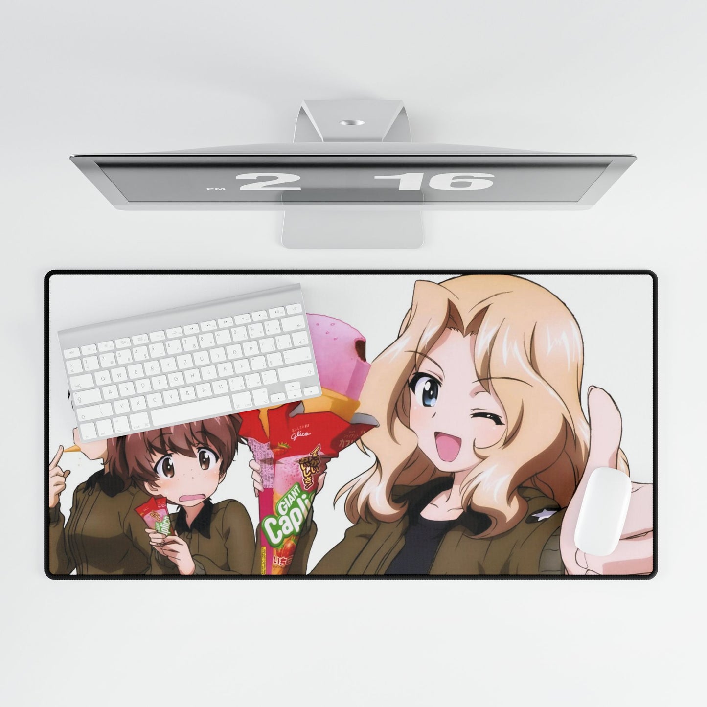 Anime Girls und Panzer Mouse Pad