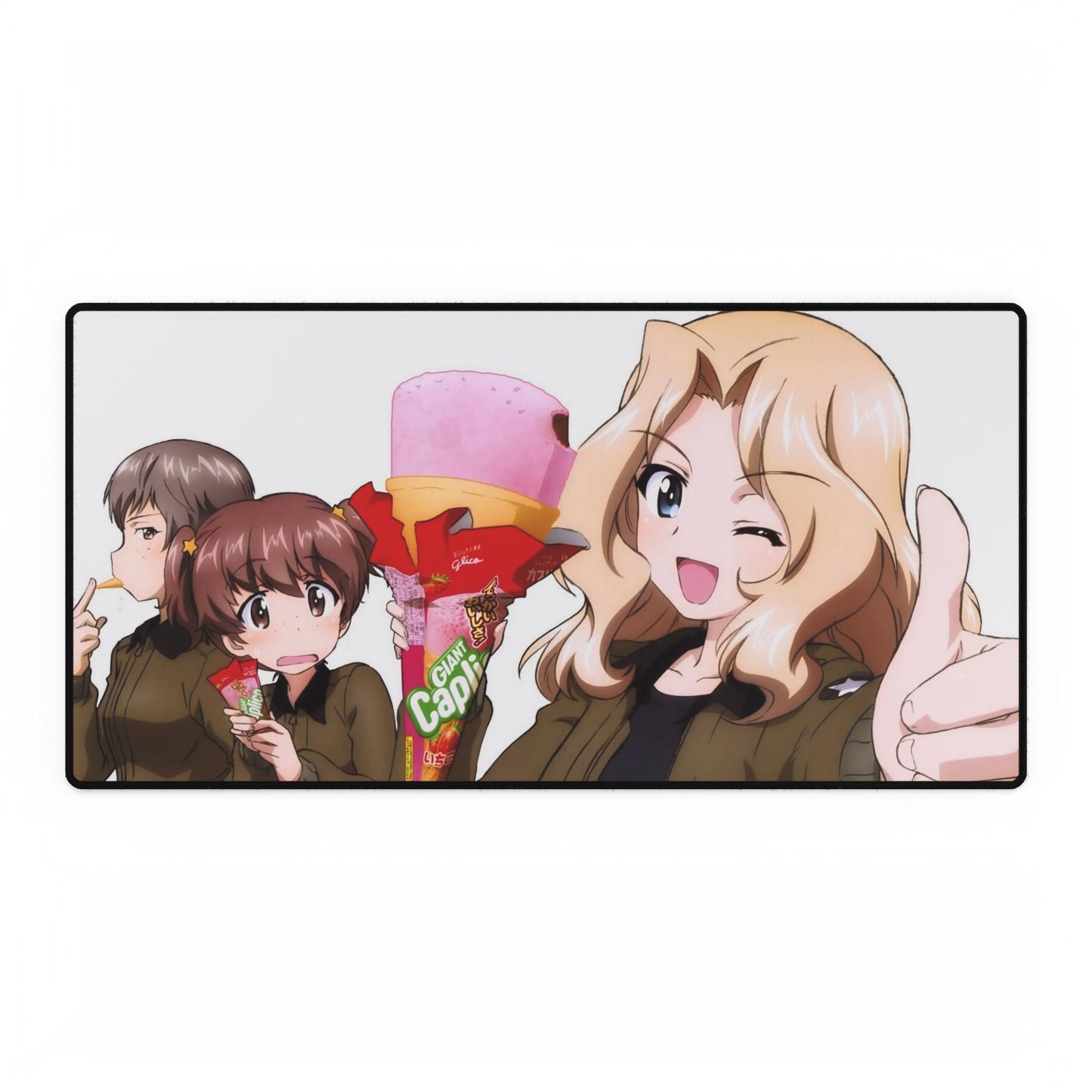 Anime Girls und Panzer Mouse Pad